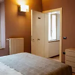 Casa Gotica 3*